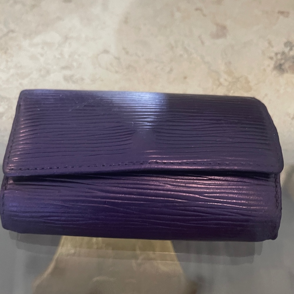 Louis Vuitton  Key case Epi Leather Authentic